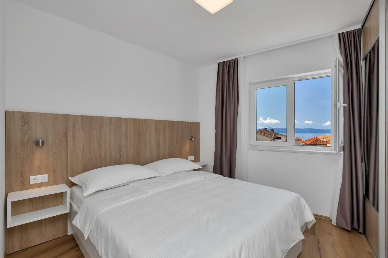 Apartmani Daniela Podgora Eksteriør billede